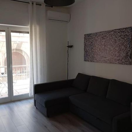 Andrea Central Apartment Бари Екстериор снимка