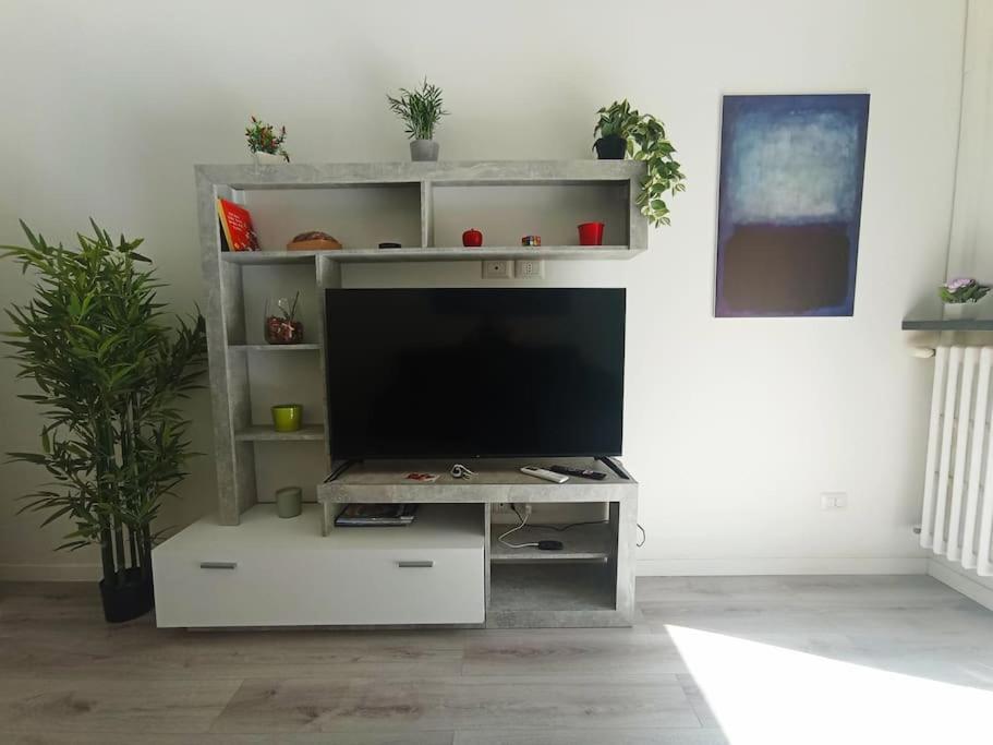 Andrea Central Apartment Бари Екстериор снимка