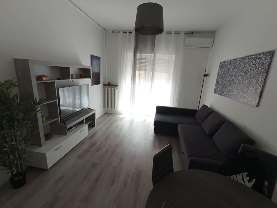 Andrea Central Apartment Бари Екстериор снимка